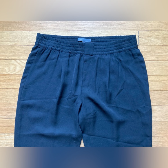 🖤 Vince 100% silk joggers in black - Picture 7 of 14